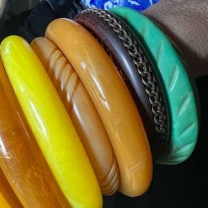 Colorful Vintage Bangle Bracelet Set
